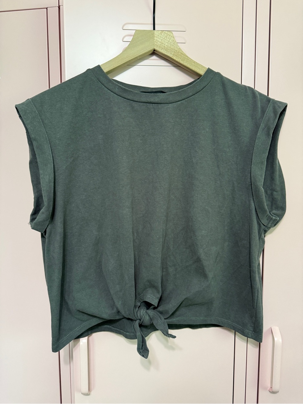 Cider Solid Round Neckline Twist Short Sleeve Crop Top